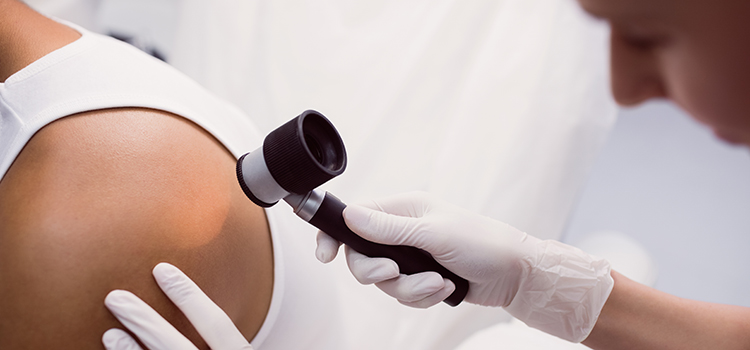 bőrgy&oacute;gy&aacute;szat budapest